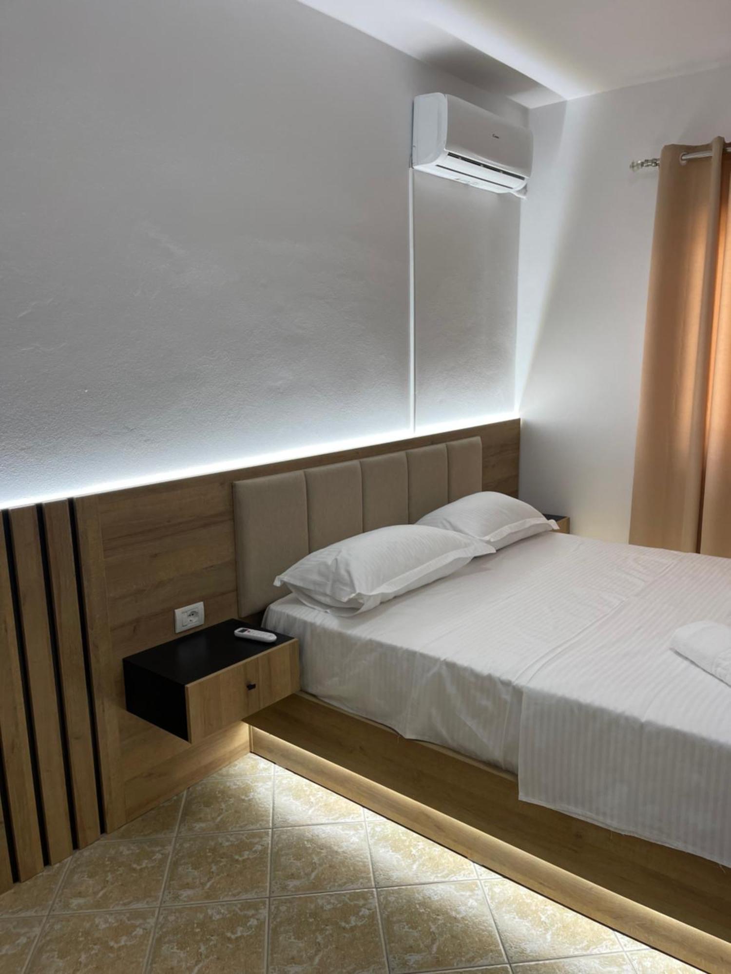Hotel Riti Shiroka ภายนอก รูปภาพ